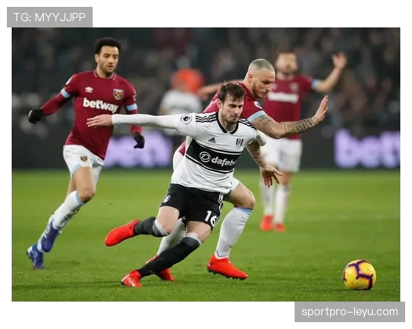 阿克状态回暖，防守端表现亮眼成球队防线核心