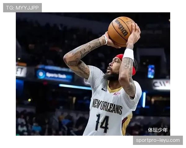 安东尼·戴维斯赛场像怪兽，生活照精致成家居博主，刷着刷着我分不清这是篮球还是家居秀